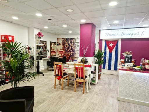 Corte de Autor & Peinado Atelier